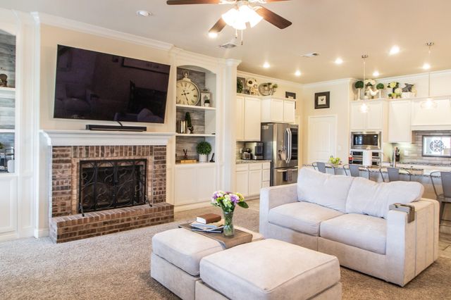 12503 Elgin Avenue, Lubbock, TX 79423