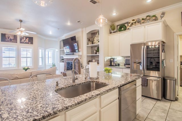 12503 Elgin Avenue, Lubbock, TX 79423