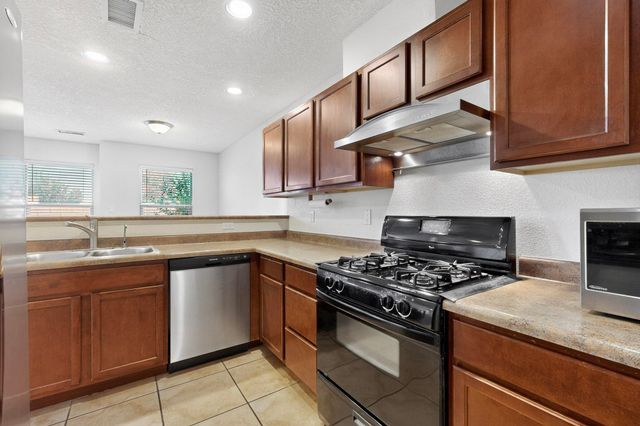 3816 Tulane Drive NE, Albuquerque, NM 87107