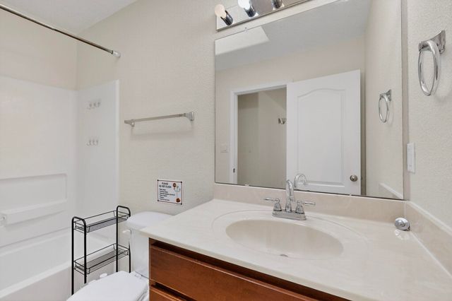 3816 Tulane Drive NE, Albuquerque, NM 87107