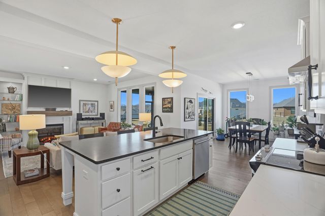 2607 BAXLEY DR, Columbia, MO 65201