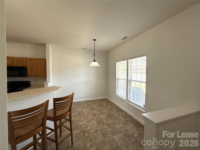 4237 Coulter Crossing, Charlotte, NC 28213