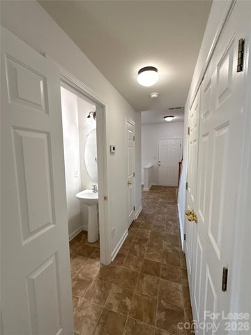 4237 Coulter Crossing, Charlotte, NC 28213
