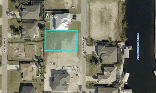 102 NW 38th AVE, Cape Coral, FL 33991