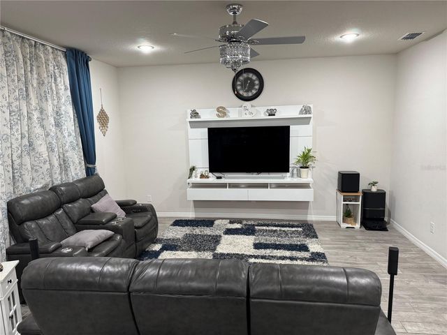 4028 DIAMOND DEW LANE, Sanford, FL 32773