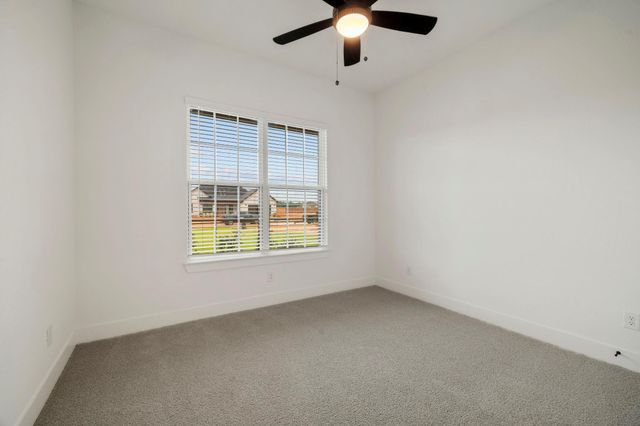 5604 Marigold Mile Drive, Magnolia, TX 77354