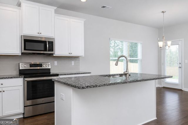 3370 Highbury Way, Lithonia, GA 30038