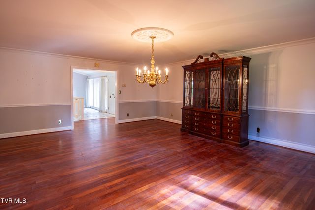 479 Holston Drive, Blountville, TN 37617