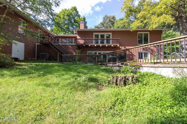 479 Holston Drive, Blountville, TN 37617