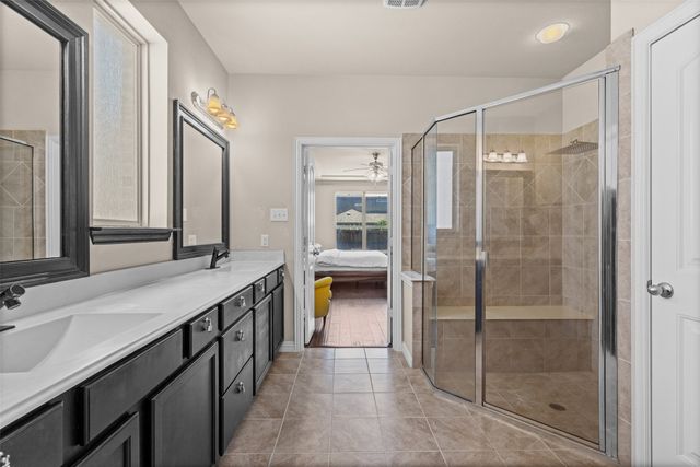 3305 Knoll Pines Road, Denton, TX 76208