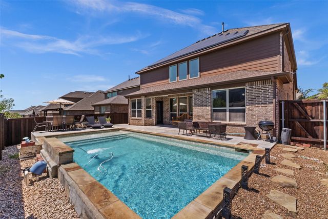 3305 Knoll Pines Road, Denton, TX 76208