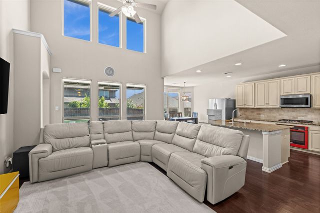 3305 Knoll Pines Road, Denton, TX 76208