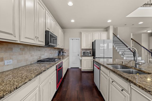 3305 Knoll Pines Road, Denton, TX 76208