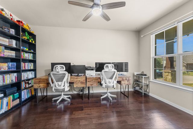 3305 Knoll Pines Road, Denton, TX 76208