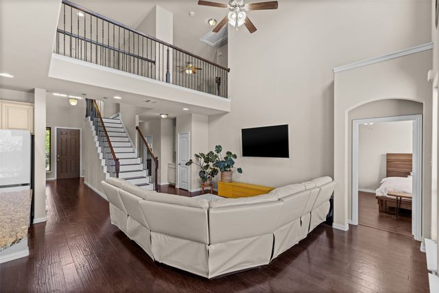 3305 Knoll Pines Road, Denton, TX 76208