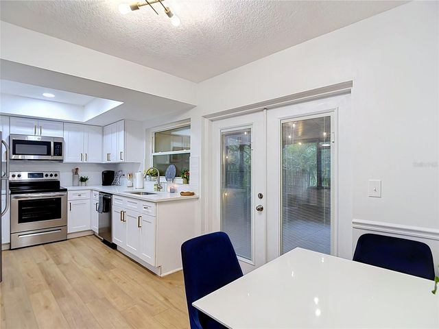 14732 PINE GLEN CIRCLE, Lutz, FL 33559