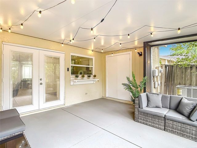 14732 PINE GLEN CIRCLE, Lutz, FL 33559