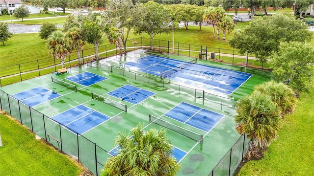 14732 PINE GLEN CIRCLE, Lutz, FL 33559