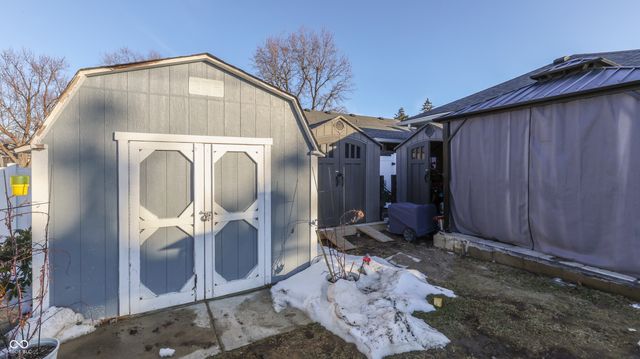 1206 Churchman Avenue, Beech Grove, IN 46107