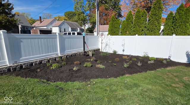 1206 Churchman Avenue, Beech Grove, IN 46107