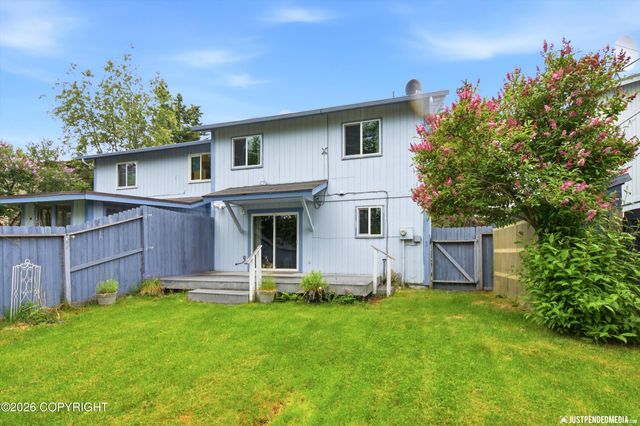 3516 W 43rd Avenue, Anchorage, AK 99517