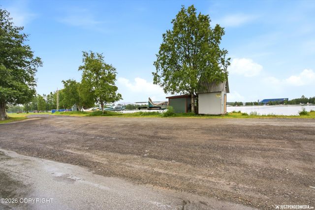 3516 W 43rd Avenue, Anchorage, AK 99517