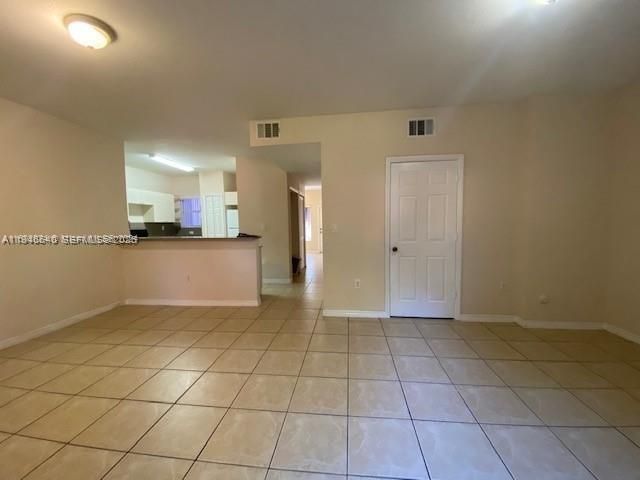 909 SW 6th Pl, Florida City, FL 33034