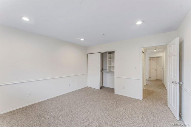 124 Foxwood Drive, Jericho, NY 11753