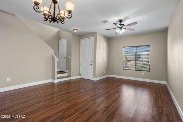 511 E Sterling Canyon Drive, Vail, AZ 85641