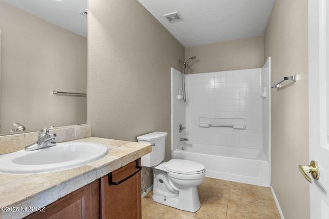 511 E Sterling Canyon Drive, Vail, AZ 85641