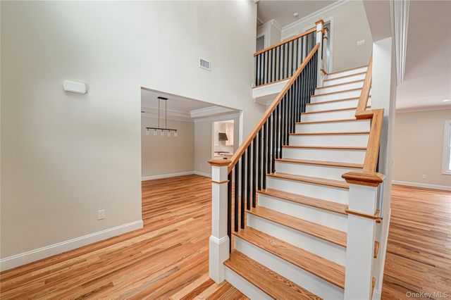 2 Mini Court, Manorville, NY 11949