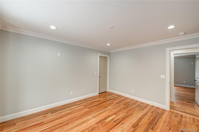 2 Mini Court, Manorville, NY 11949