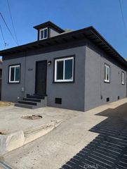 4354 Compton, Los Angeles, CA 90011