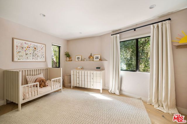 2450 Nalin Drive, Los Angeles, CA 90077