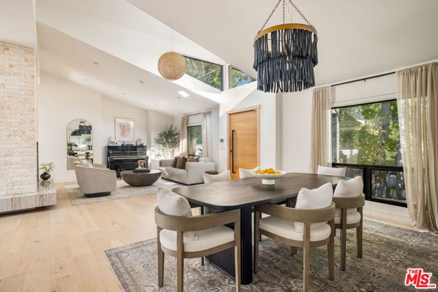2450 Nalin Drive, Los Angeles, CA 90077