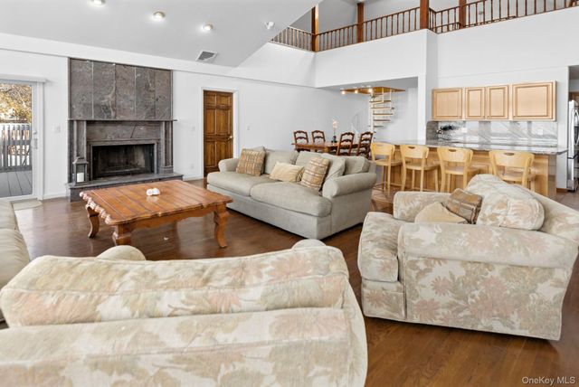 430 Salt Marsh Lane, Peconic, NY 11958