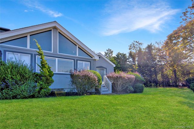 430 Salt Marsh Lane, Peconic, NY 11958