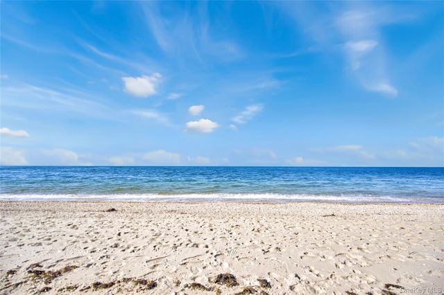 430 Salt Marsh Lane, Peconic, NY 11958