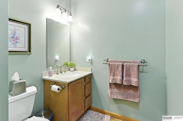 4918 Fountain Drive, Papillion, NE 68133