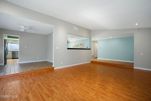 2482 Gayle Place, Simi Valley, CA 93065