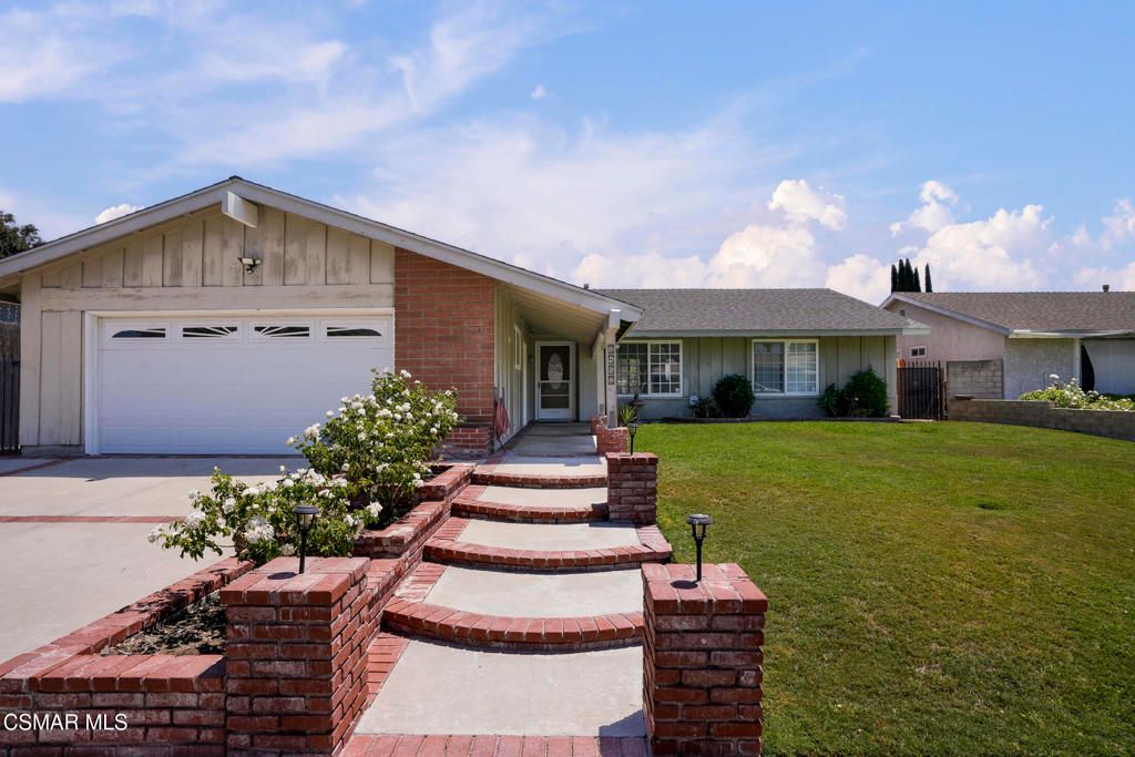 2482 Gayle Place, Simi Valley, CA 93065