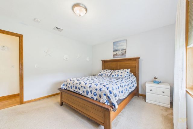 120 Purchase St, Middleboro, MA 02346