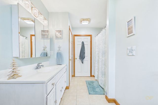 120 Purchase St, Middleboro, MA 02346