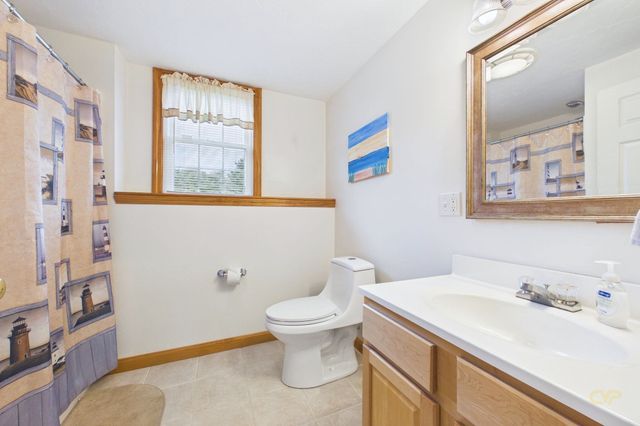 120 Purchase St, Middleboro, MA 02346