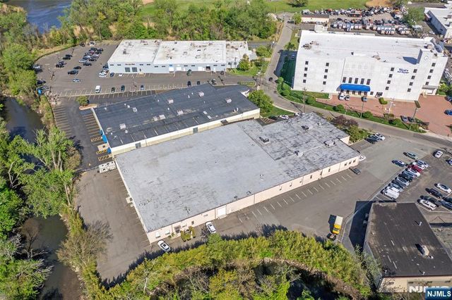 60 Commerce Way B, Hackensack, NJ 07601