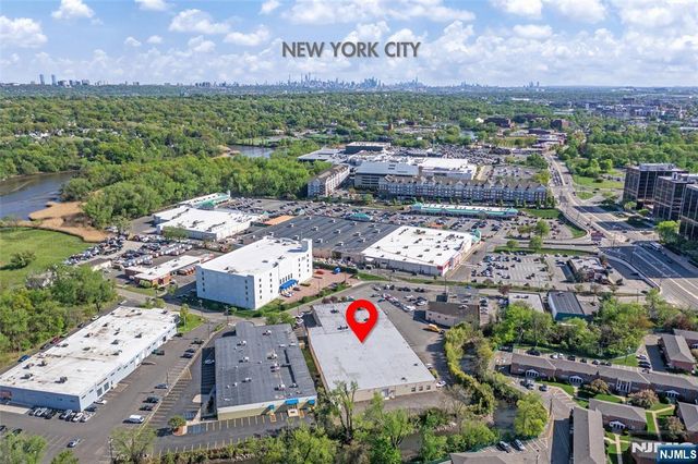 60 Commerce Way B, Hackensack, NJ 07601