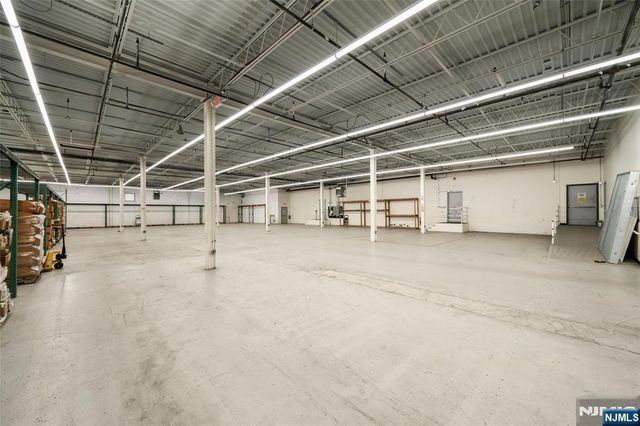 60 Commerce Way B, Hackensack, NJ 07601