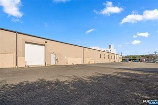 60 Commerce Way B, Hackensack, NJ 07601