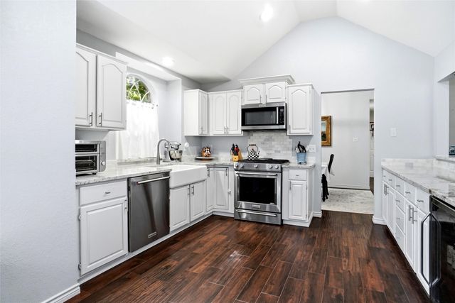 16 Durango Drive, Trophy Club, TX 76262
