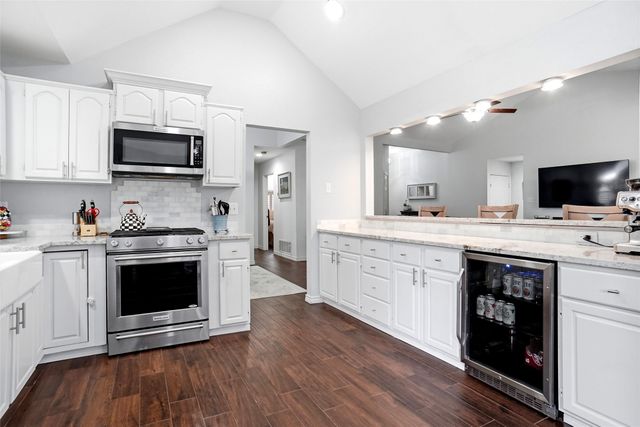 16 Durango Drive, Trophy Club, TX 76262